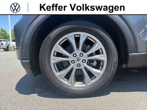 Used 2021 Ford Explorer Limited RWD image 11