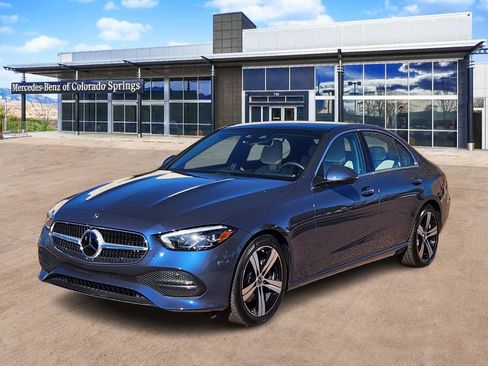Used 2025 Mercedes-Benz C 300 4MATIC Sedan image 3