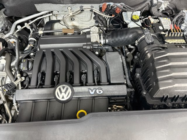 Used 2019 Volkswagen Atlas SEL AWD/4WD image 38