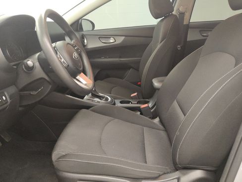 Used 2021 Kia Forte LXS FWD image 17