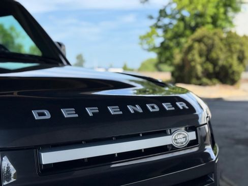 Used 2024 Land Rover Defender 130 S AWD/4WD image 2