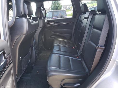 Used 2020 Jeep Grand Cherokee High Altitude AWD/4WD image 14