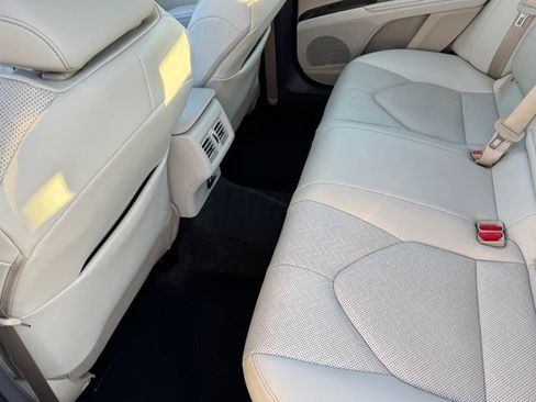 Used 2023 Toyota Camry XLE w/ Navigation Package FWD image 16
