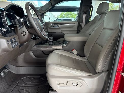 Used 2024 Chevrolet Silverado 1500 LTZ w/ LTZ Convenience Package II RWD image 14