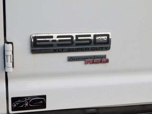 Used 2012 Ford E-350 and Econoline 350 XLT image 34