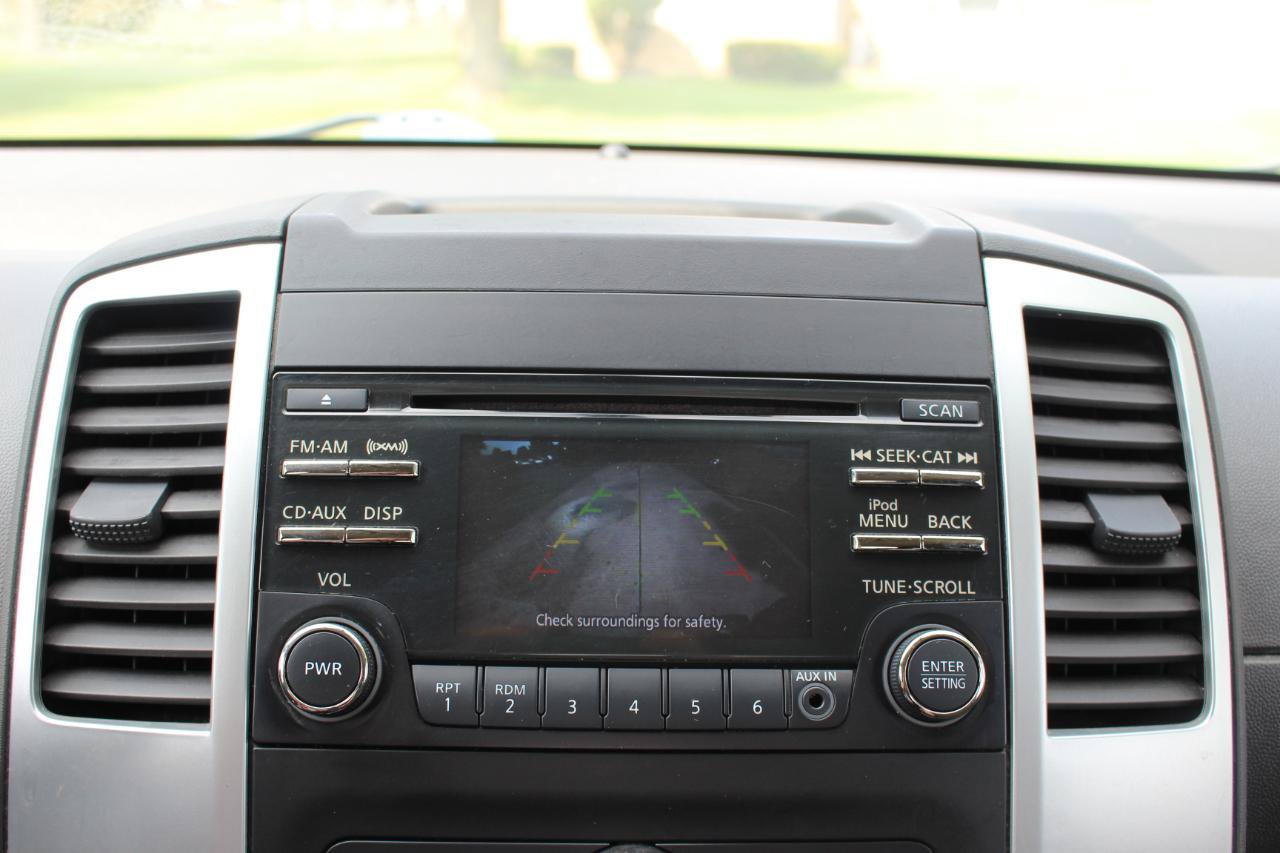Used 2014 Nissan Frontier SV w/ SV Value Truck Package AWD/4WD image 23