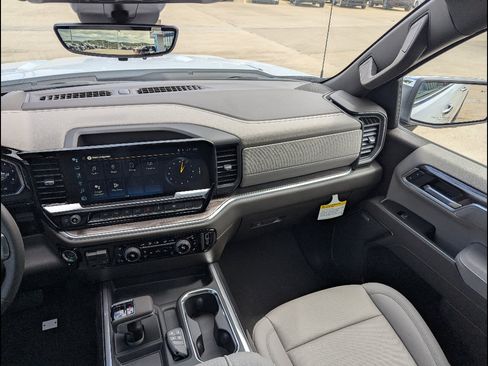 New 2026 Chevrolet Silverado 1500 LTZ w/ Technology Package AWD/4WD image 21