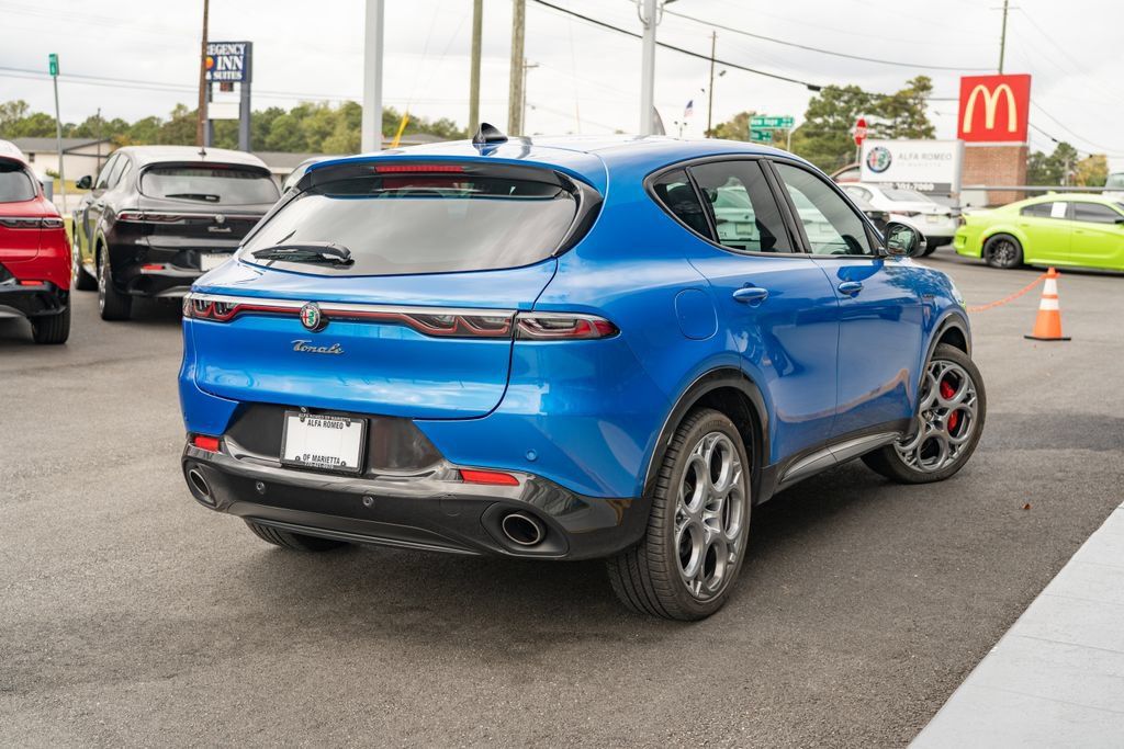 New 2024 Alfa Romeo Tonale Ti AWD/4WD image 8