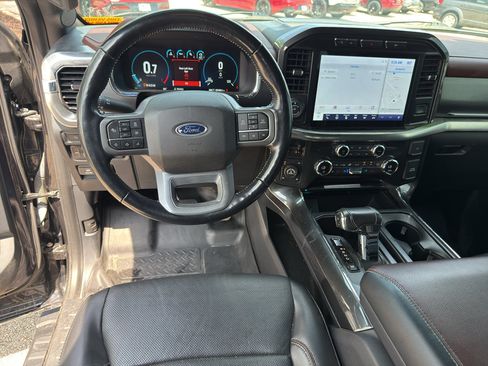 Used 2021 Ford F150 Lariat w/ Equipment Group 502A High AWD/4WD image 17