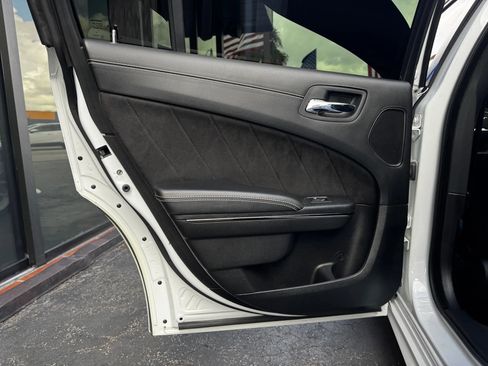 Used 2022 Dodge Charger SRT Hellcat image 16