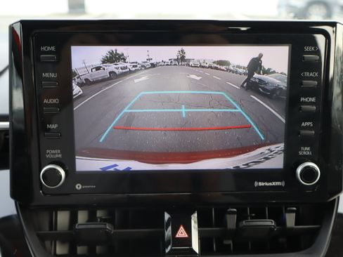 Used 2022 Toyota Corolla LE FWD image 26