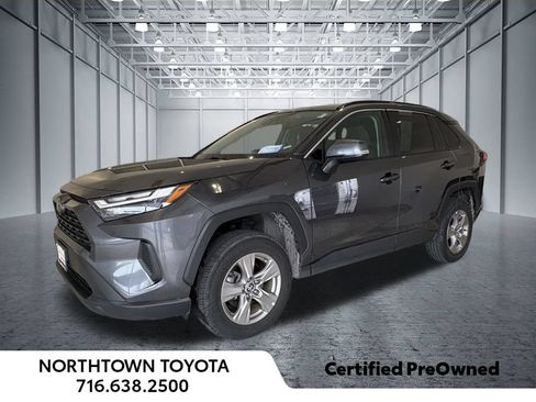 Used 2024 Toyota RAV4 XLE AWD/4WD image 1