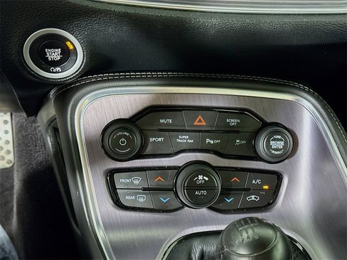 Used 2017 Dodge Challenger R/T Scat Pack image 6