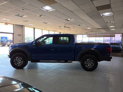 Used 2018 Ford F150 Raptor w/ Equipment Group 802A Luxury AWD/4WD image 8