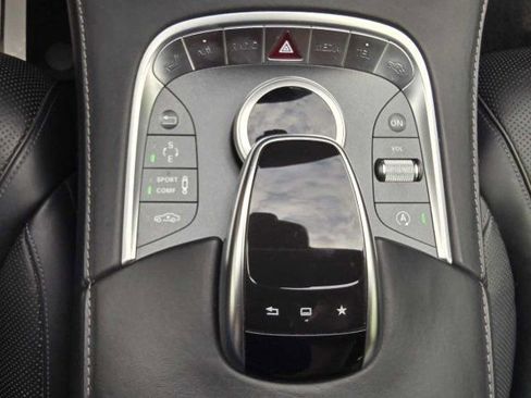 Used 2016 Mercedes-Benz S 550 Sedan image 23