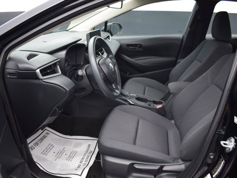 Used 2024 Toyota Corolla LE FWD image 13
