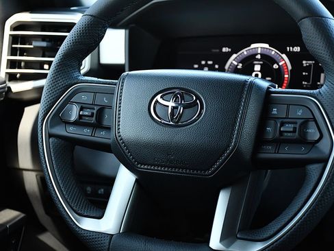 Used 2026 Toyota Tundra Limited w/ Power Package AWD/4WD image 30