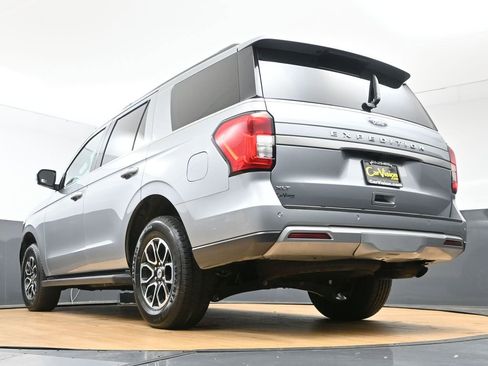 Used 2024 Ford Expedition XLT AWD/4WD image 53