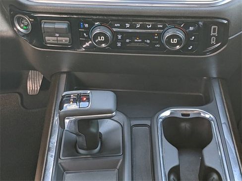 Used 2024 Chevrolet Silverado 1500 High Country image 15