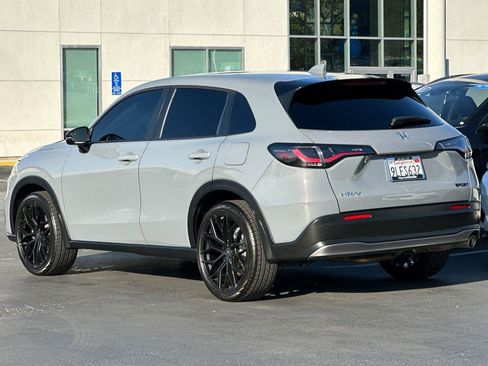 Used 2024 Honda HR-V Sport image 5