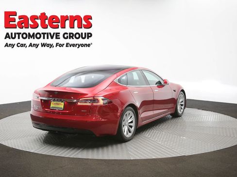 Used 2016 Tesla Model S 90D image 37