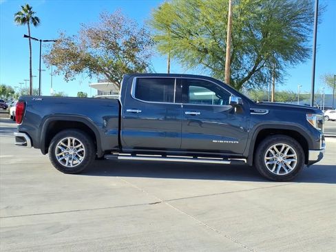 Used 2022 GMC Sierra 1500 SLT w/ SLT Premium Plus Package image 6