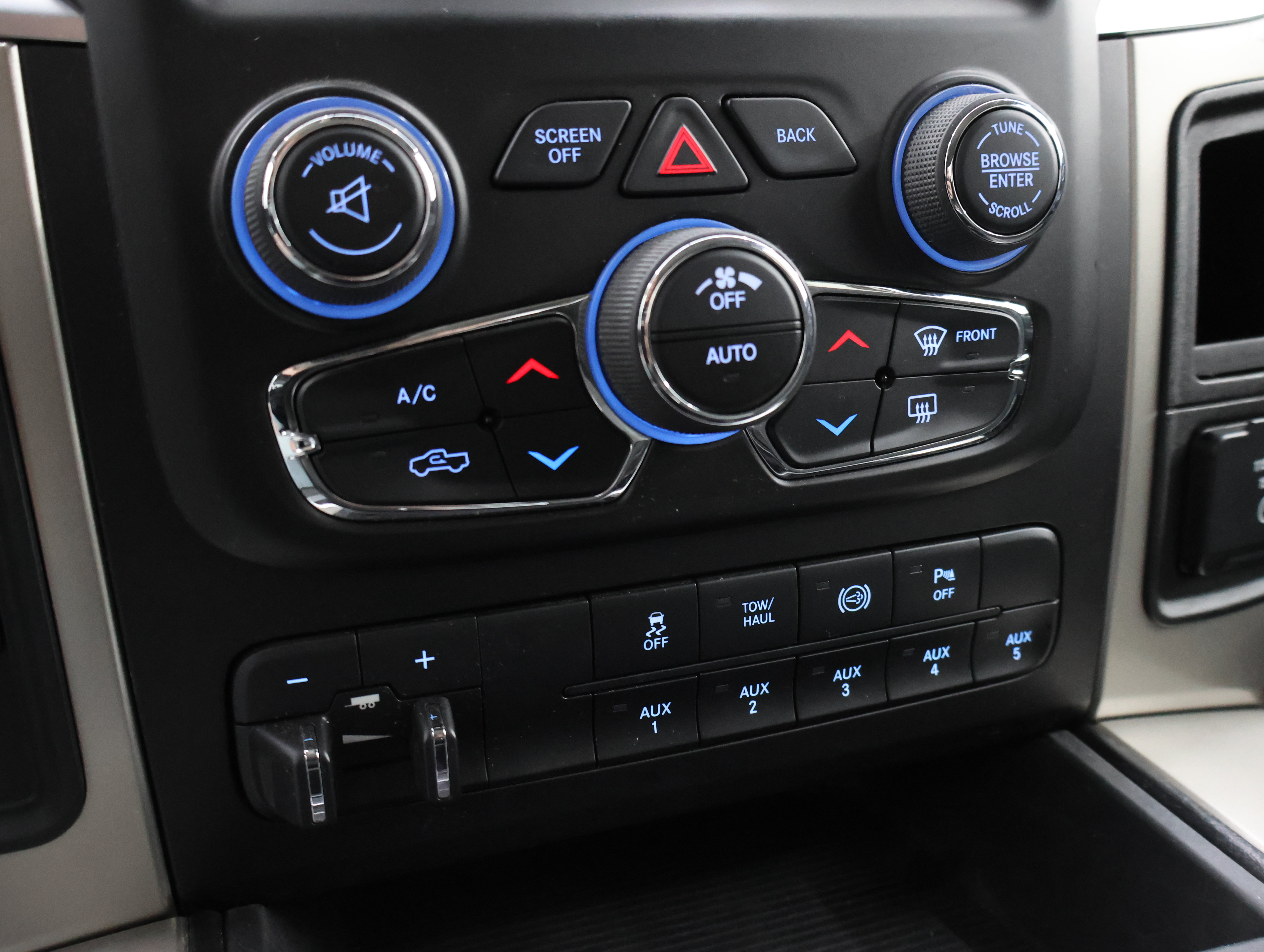 Used 2015 RAM 2500 Big Horn AWD/4WD image 46