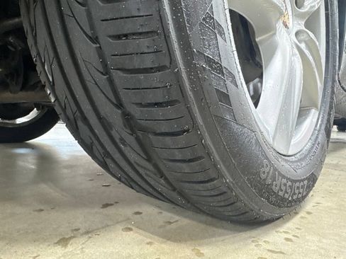 Used 2012 Porsche Cayenne S AWD/4WD image 23