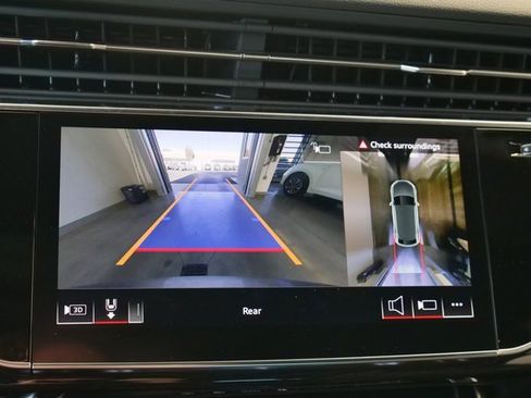 New 2026 Audi Q8 Premium image 22