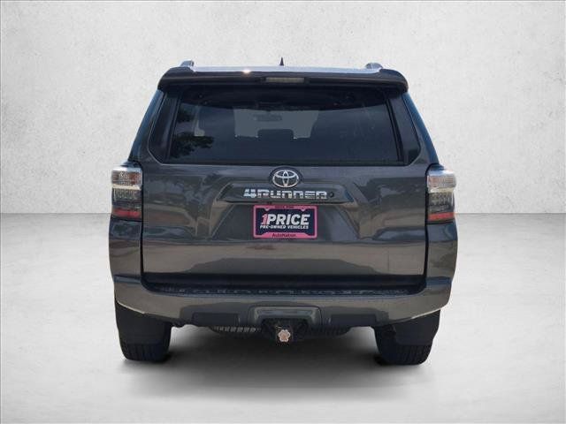 Used 2018 Toyota 4Runner SR5 RWD image 6