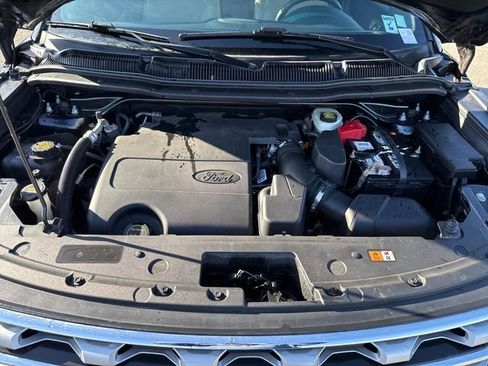 Used 2016 Ford Explorer Limited w/ Equipment Group 301A AWD/4WD image 30