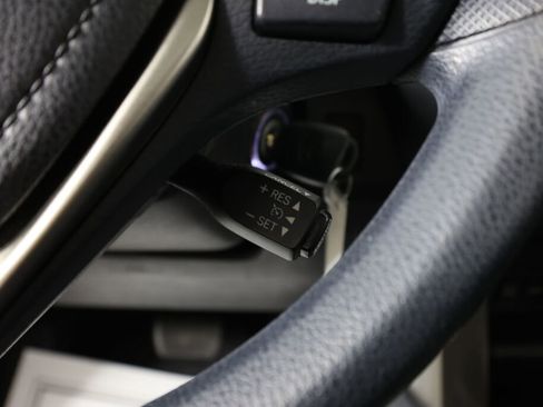 Used 2015 Toyota RAV4 XLE AWD/4WD image 34