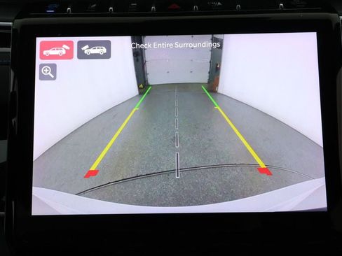 Used 2023 Jeep Grand Cherokee Trailhawk image 16