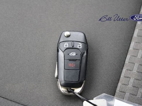 Used 2023 Ford Transit 350 XLT image 21