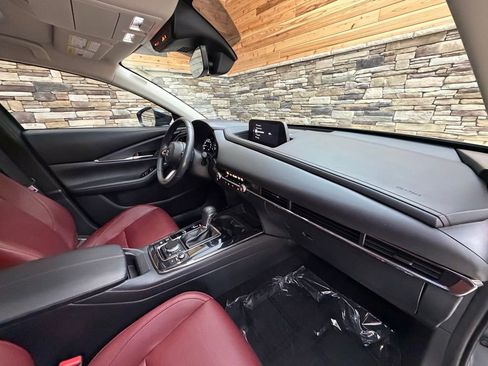 Used 2023 MAZDA CX-30 AWD 2.5 S w/ Preferred Package image 13