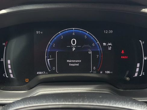 Used 2026 Toyota Corolla LE FWD image 25