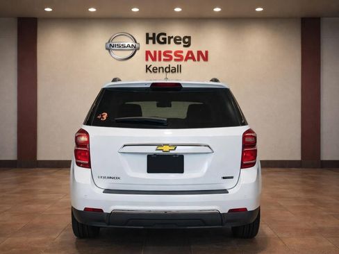 Used 2017 Chevrolet Equinox Premier w/ Enhanced Convenience Package image 6