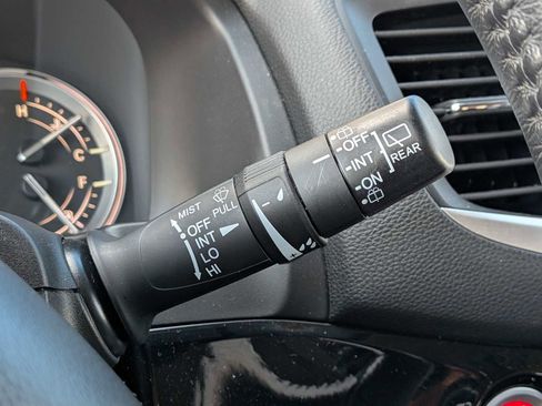 Certified 2017 Honda Pilot Touring image 26