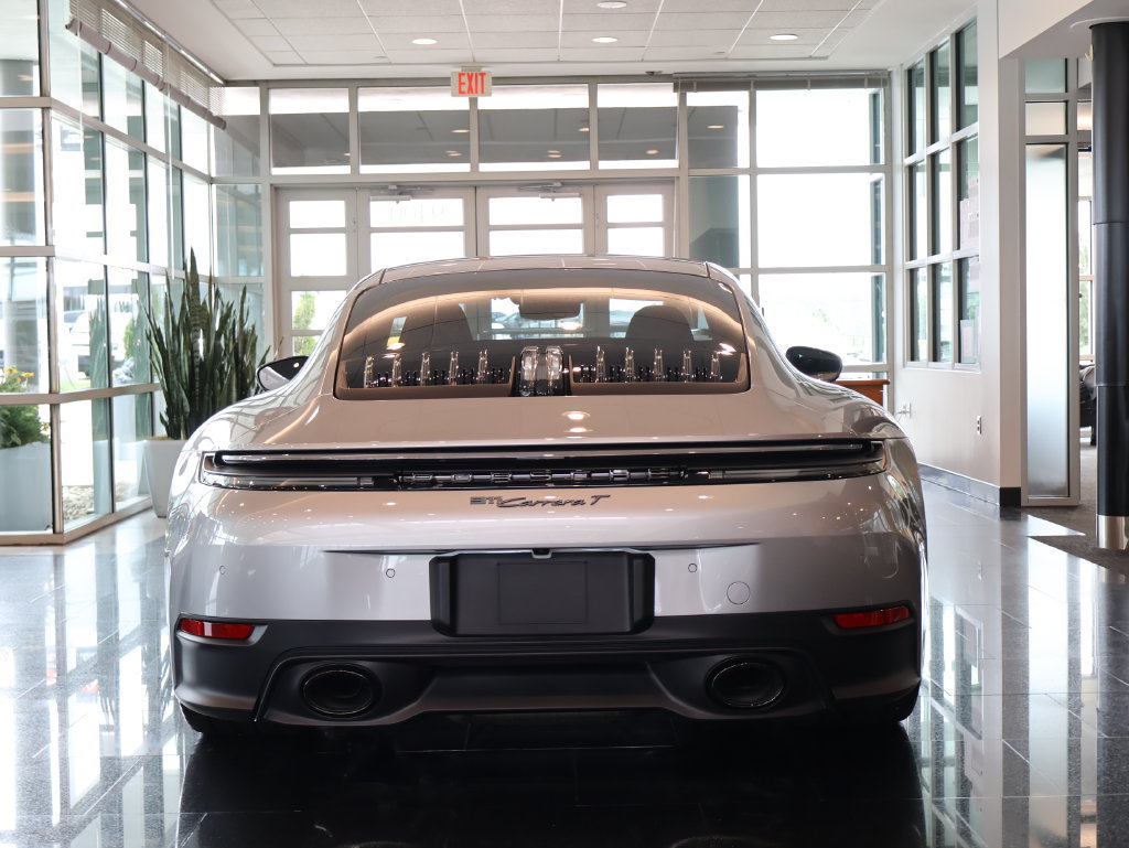 Used 2026 Porsche 911 Carrera T RWD image 6