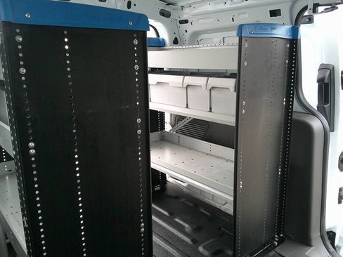 Used 2019 Ford Transit Connect XL image 9