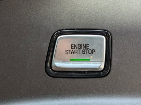 Used 2017 Chevrolet Corvette Stingray Z51 image 25