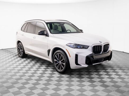Used 2025 BMW X5 M60i image 8