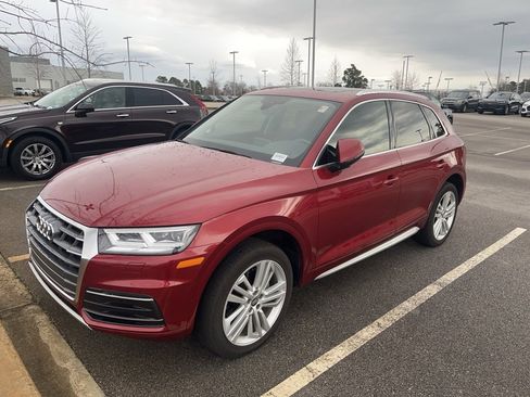 Used 2018 Audi Q5 2.0T Premium Plus w/ Premium Plus Package image 2