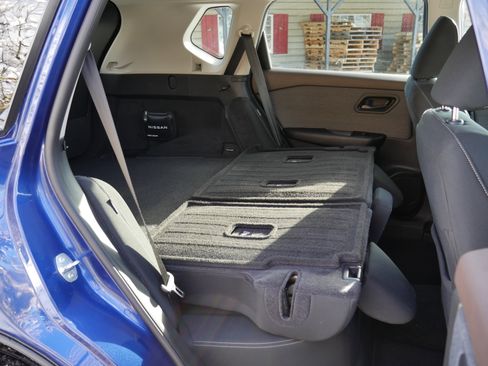 Certified 2023 Nissan Rogue S image 24