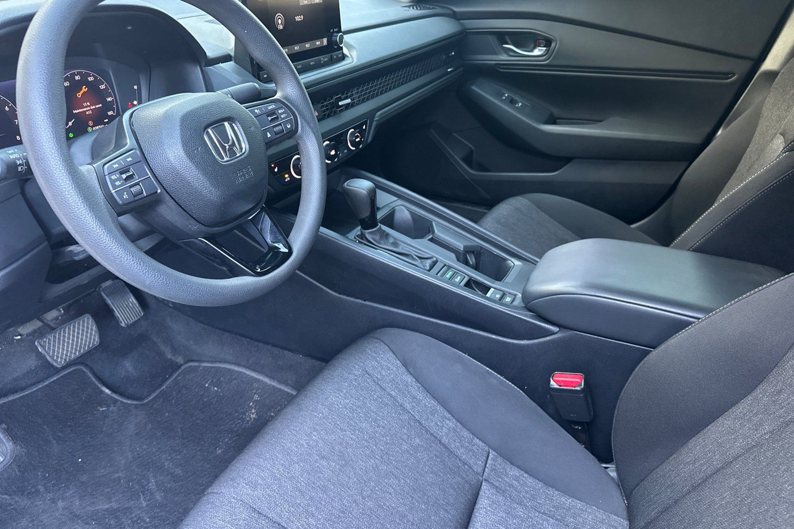 Used 2025 Honda Accord SE image 9