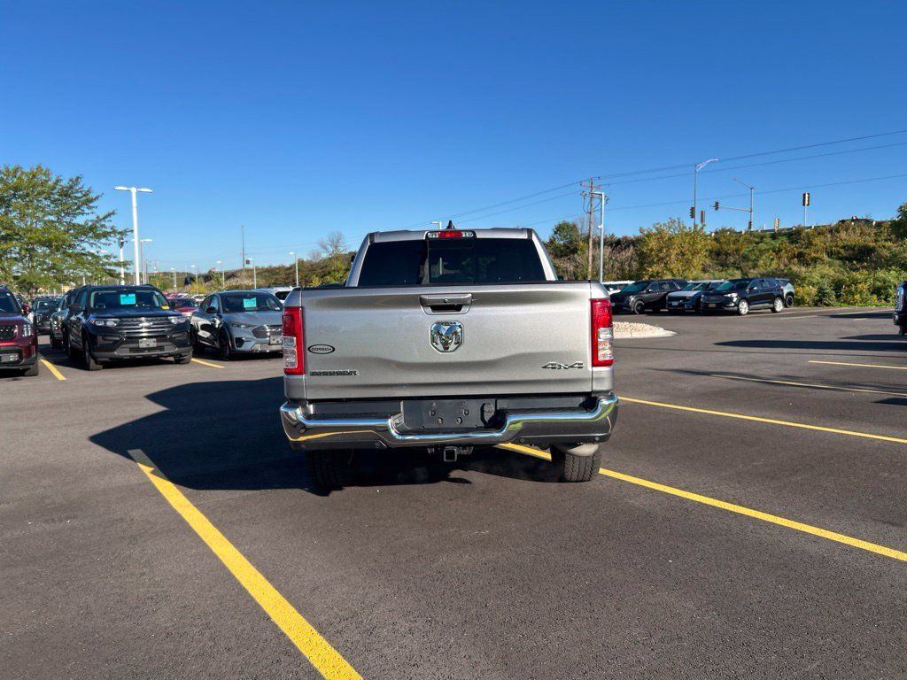Used 2022 RAM 1500 Big Horn AWD/4WD image 7