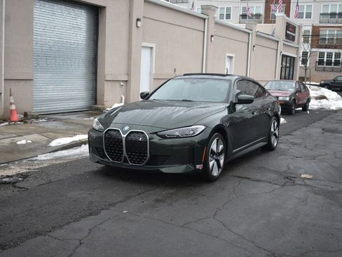 Used 2023 BMW i4 eDrive35 w/ Parking Assistance Package image 2