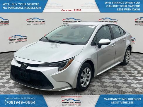 Used 2022 Toyota Corolla LE image 1
