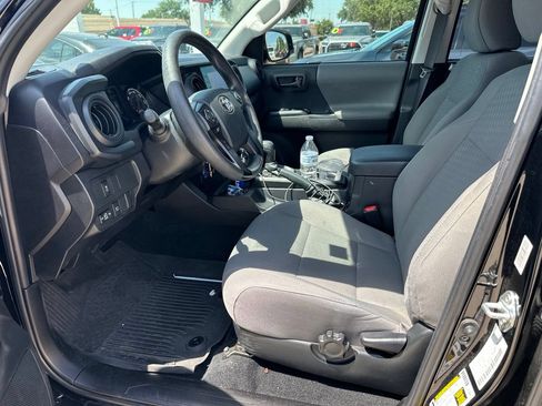 Used 2023 Toyota Tacoma SR AWD/4WD image 6