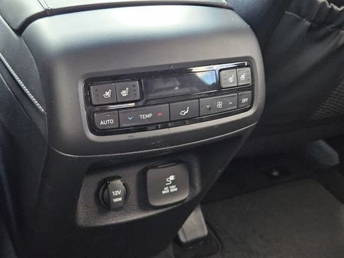 Used 2022 Hyundai Palisade Calligraphy FWD image 16